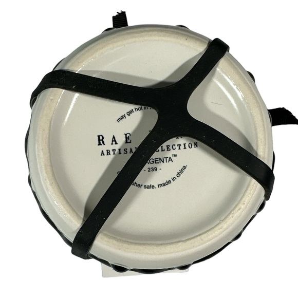 NEW Rae Dunn BOO! SPOOKY EEK! SCARY Halloween Black Drip Measuring Cups - Picture 4 of 4